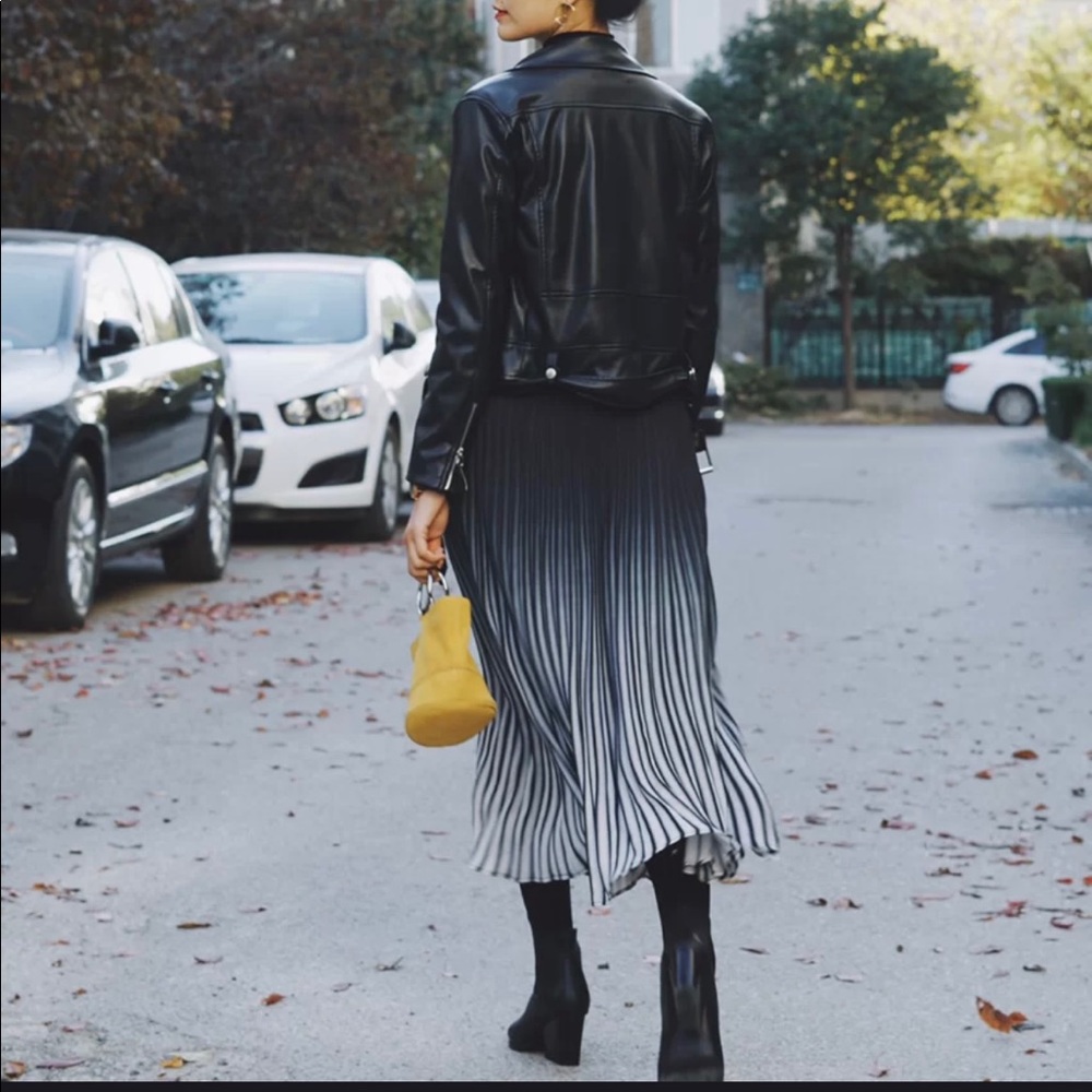 Simple Retro Dress - Picture 3 of 14